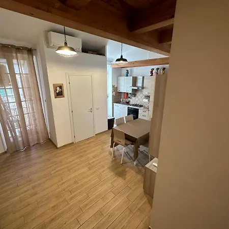 Velletri-Appartamento Al Centro-Aria Condizionata-Netflix-Wifi Exterior photo
