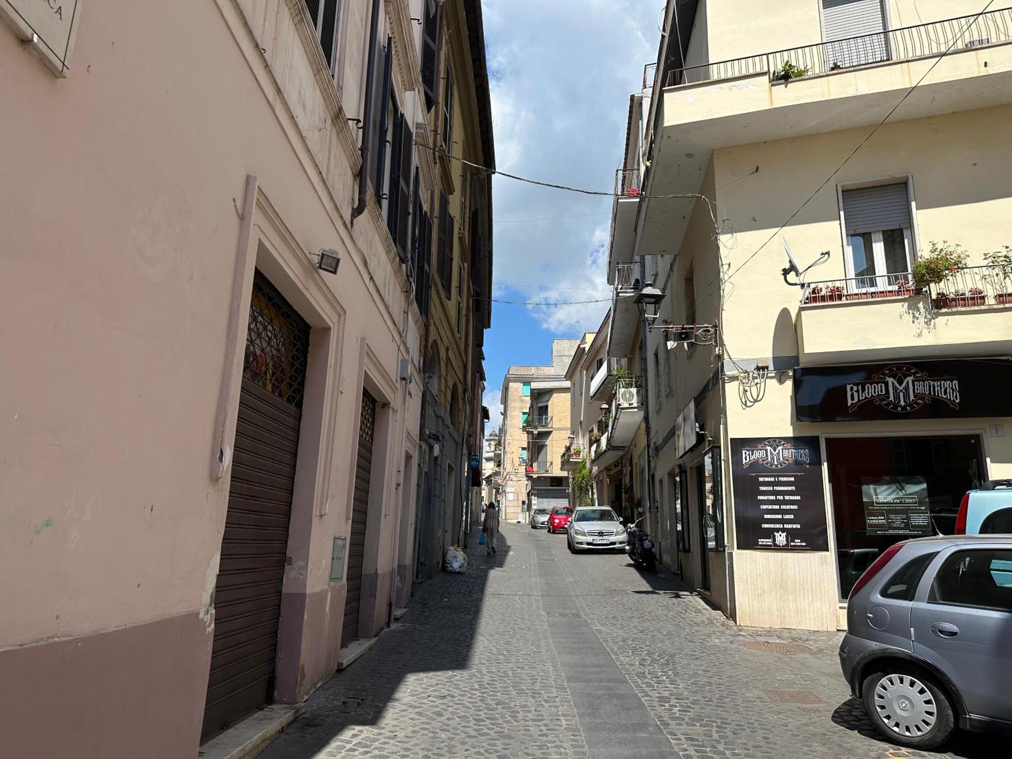 Velletri-appartamento Al Centro-aria Condizionata-netflix-wifi *