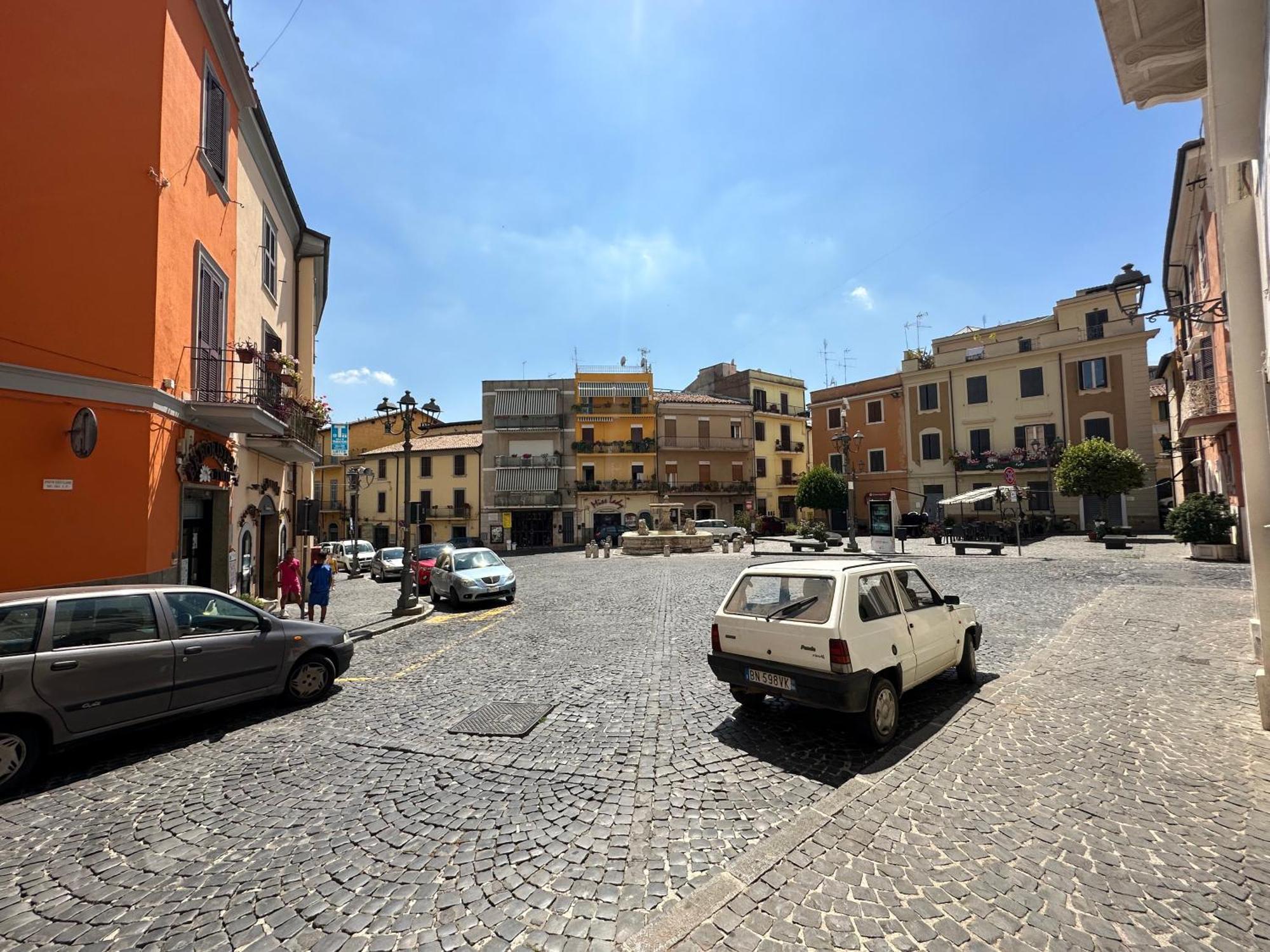 Velletri-appartamento Al Centro-aria Condizionata-netflix-wifi Velletri